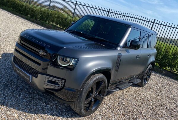 2022 LAND ROVER DEFENDER 5.0 P525 V8 Carpathian Edition 110 5dr Auto