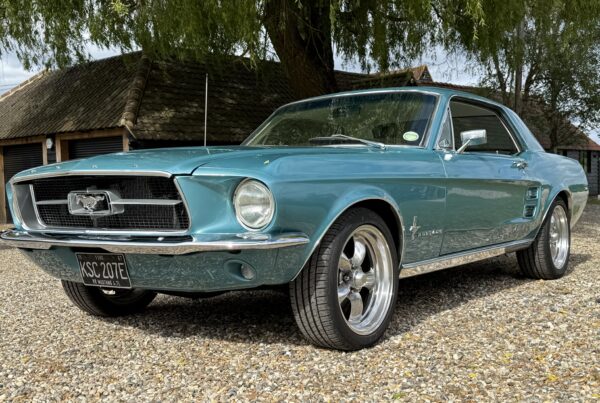 1967 FORD MUSTANG 289 V8 Auto Coupe