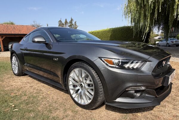 Ford Mustang 5.0 V8 Auto. Very Low Mileage.