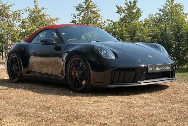 PORSCHE 911 GTS t-Hybrid 2dr PDK